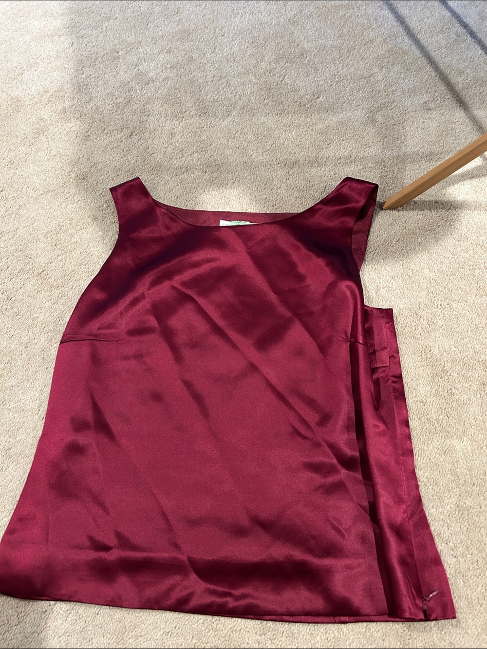 Source Unknown Burgundy Satin Sleeveless Blouse